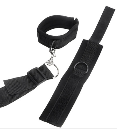 Mouth plug anti-handcuffs